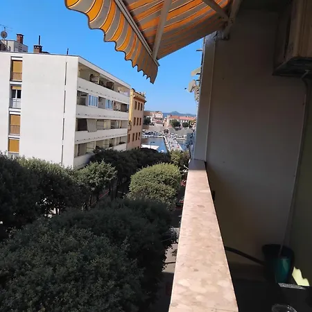 El Mirador With Balcony Affittacamere Zara