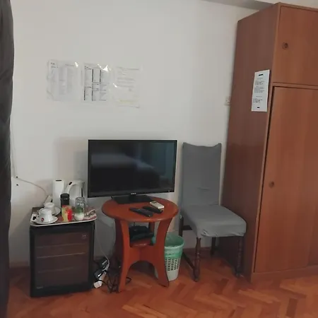 El Mirador With Balcony 3* زادار