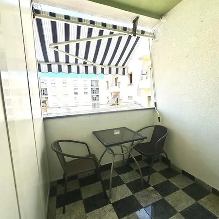 게스트하우스 El Mirador With Balcony 자다르