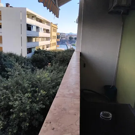Guest house El Mirador With Balcony