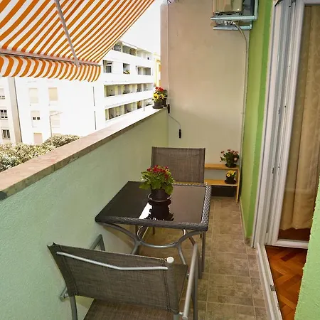 게스트하우스 El Mirador With Balcony 3*
