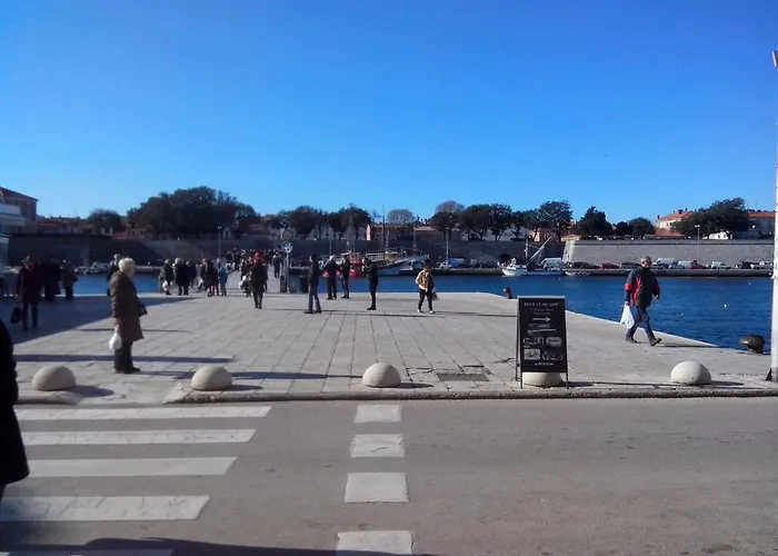 El Mirador With Balcony Guest house 3*