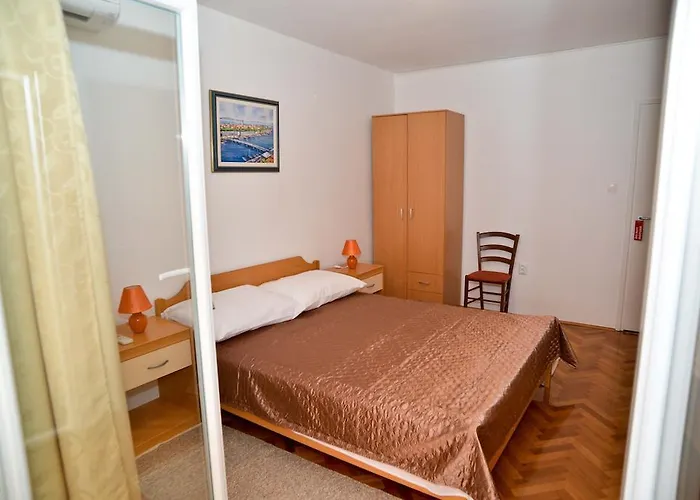 Guest house El Mirador With Balcony Zadar